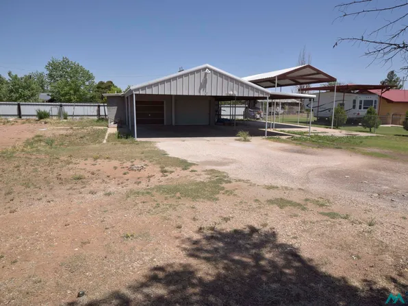 1416 N Abilene Pl, Portales, NM 88130