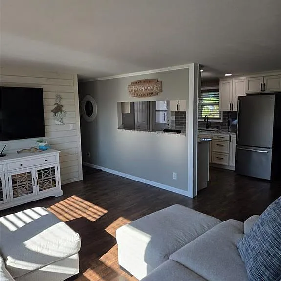 114 Elise Dr — Photo 23