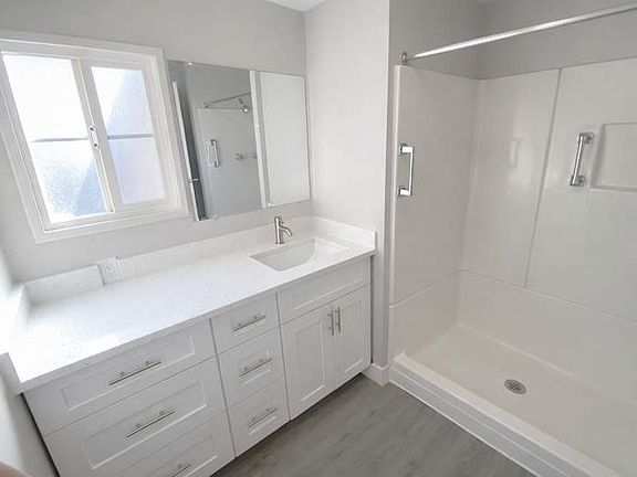 4th image of 3300 E Broadway Rd Lot 111