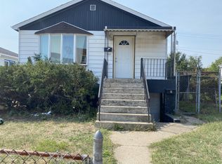 2022 Massachusetts St, Gary, IN 46407