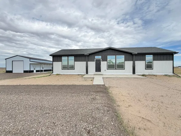 4775 CR K Rd, Wiggins, CO 80654