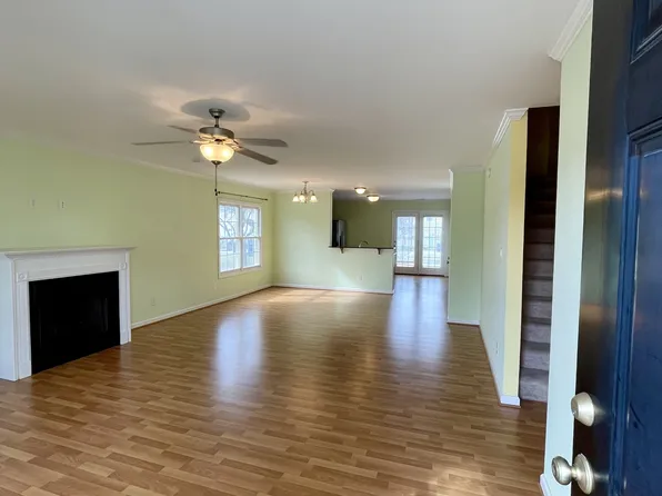 616 Capstone Dr #1, Lynchburg, VA 24502