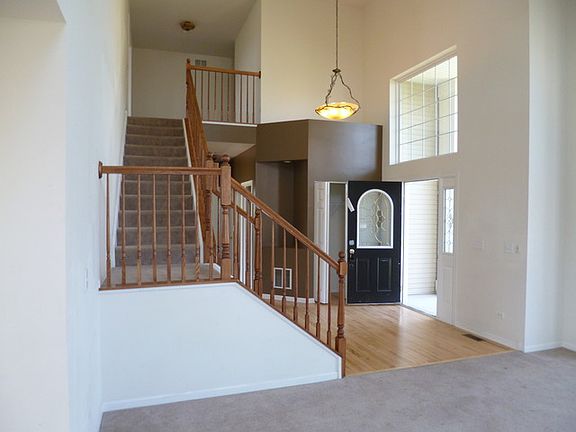 2nd image of 24406 Glenbrook Ct