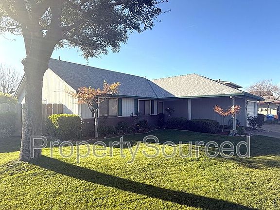 2nd image of 1177 Chianti Ln