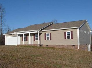 135 Deerfield Estates Ln, Stony Point, NC 28678