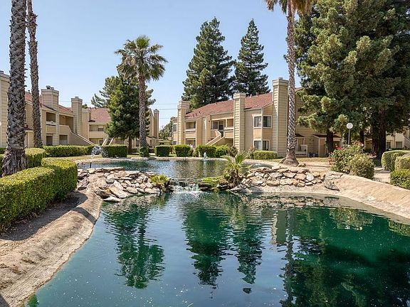 4th image of 1673 Pyrenees Ave APT 75