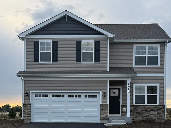 1490 Vintage Dr, Oswego, IL 60543