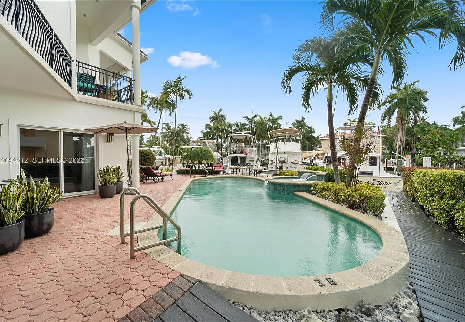 Villa Contessa Condo — Photo 3