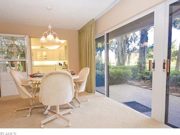 5th image of 105 Clubhouse Dr APT 157