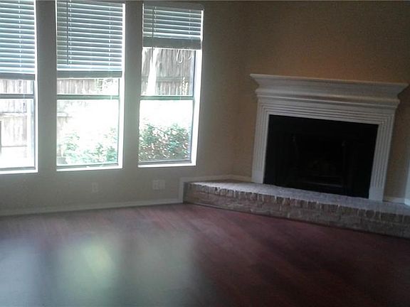 2nd image of 3459 McFarlin Blvd APT D