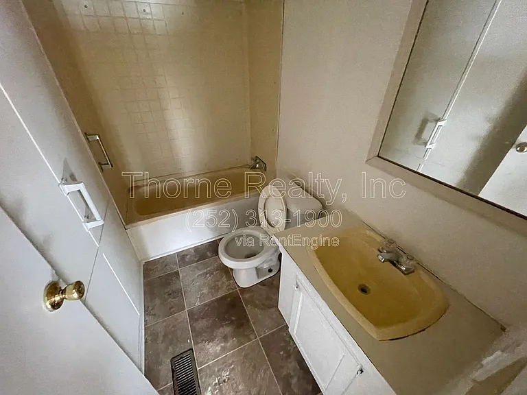 10894 US Highway 64 — Photo 15