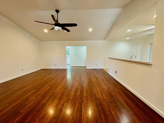5th image of 5278 Glenwood Dr