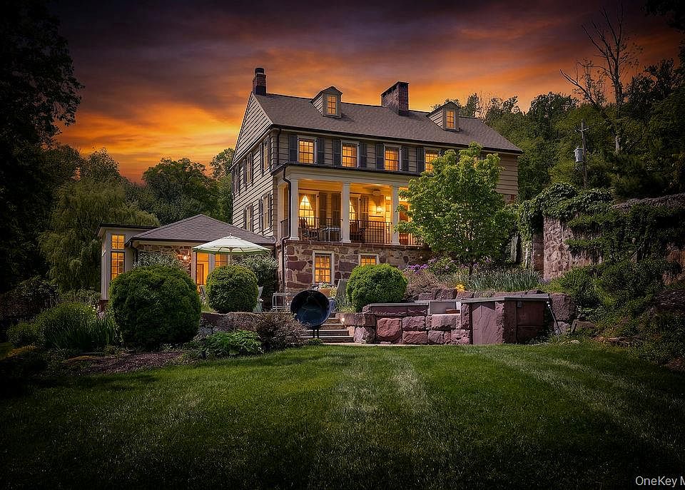 116 S Mountain Road, New City, NY 10956 | MLS #985812 | Zillow