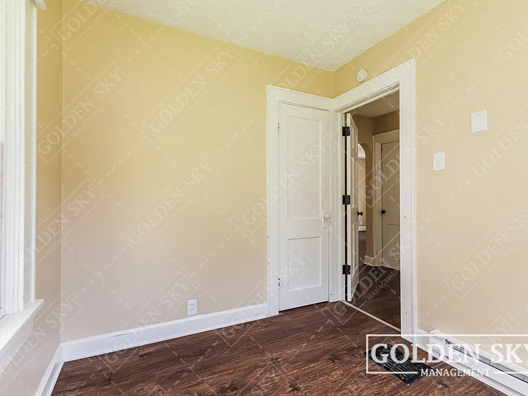 1210 S Burlington Dr — Photo 10