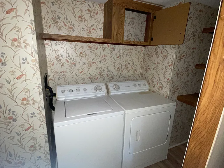202 Live Oak Dr — Photo 10