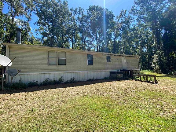3rd image of 572 Deerwood Blvd