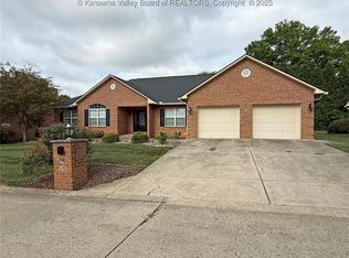 247 Frazier Way, Scott Depot, WV 25560