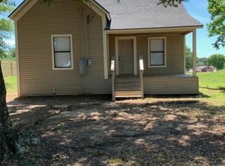 711 Brown St, Brenham, TX 77833