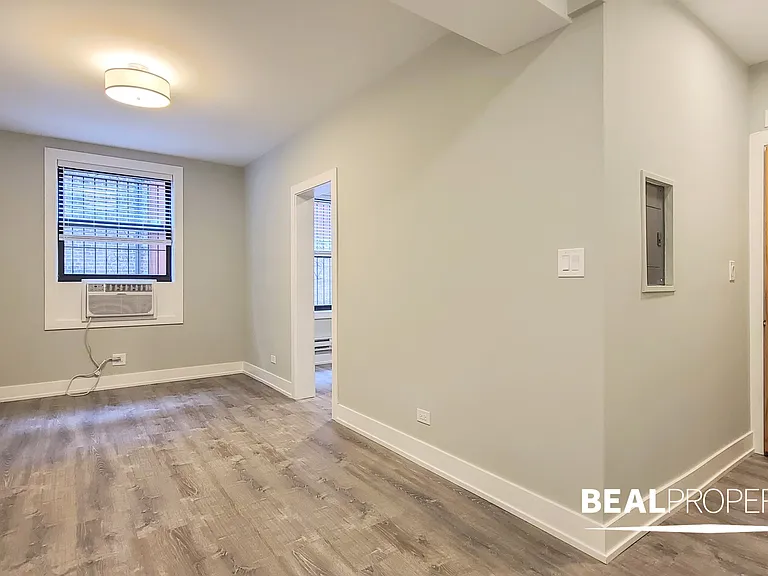 505 West Belmont Ave — Photo 83