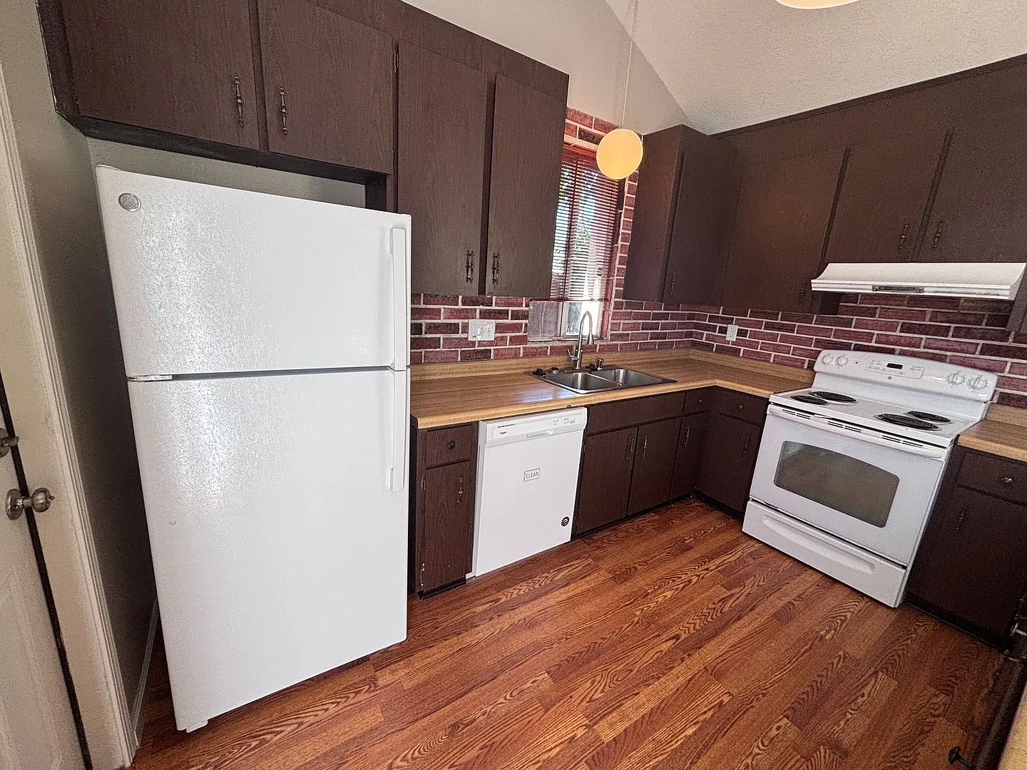 Blossom Valley- well maintained single-family home,3 beds, extra den and 2 baths — Photo 3