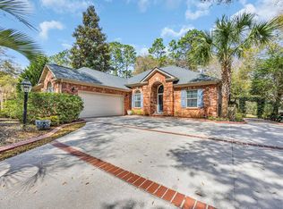 74 Dornoch Dr, Pawleys Island, SC 29585