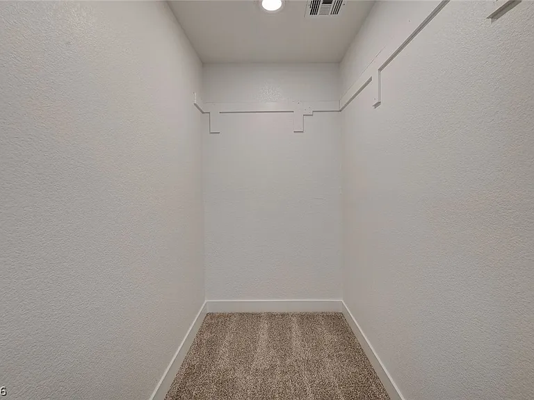 1580 Quarter Horse Dr — Photo 37