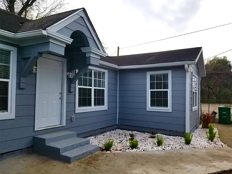 951 Reverend B J Lewis Dr — Photo 2
