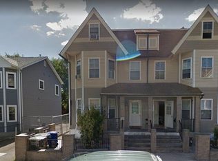 105 Austin St #2, Bridgeport, CT 06604