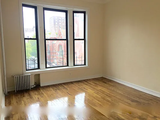 Rented by Weissman Realty | media 9