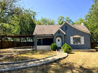 315 W Market St, Mabank, TX 75147