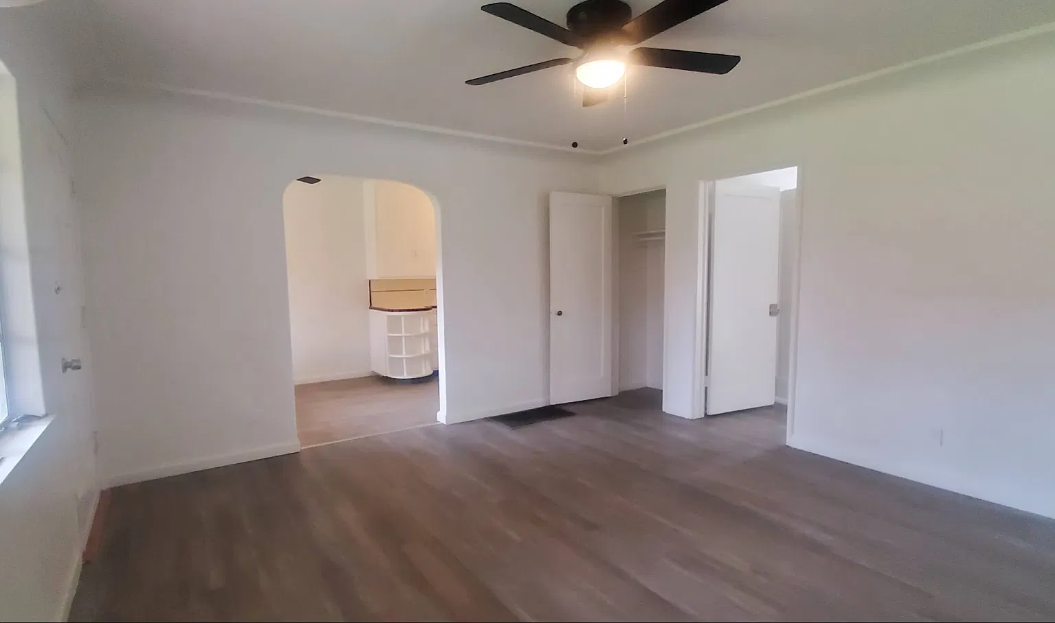 1 bed, $1,295 — Photo 2