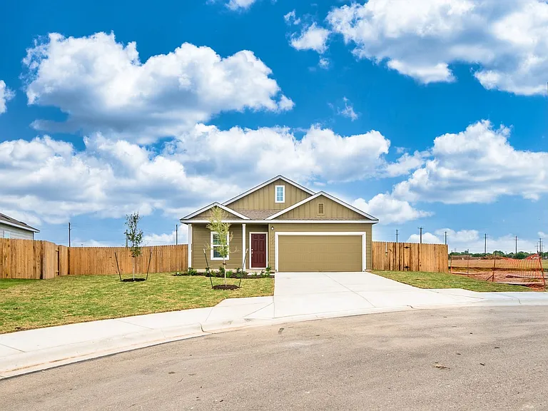 117 Prairie Dog Town Rd — Photo 3