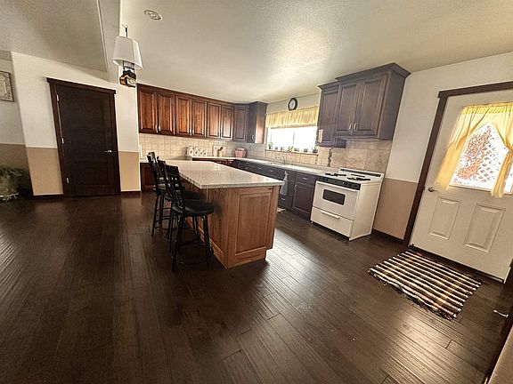 5th image of S6720 Eli Valley Road