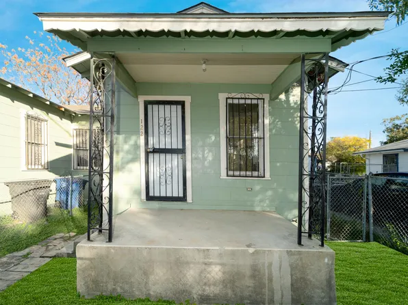 122 S Smith St, San Antonio, TX 78207