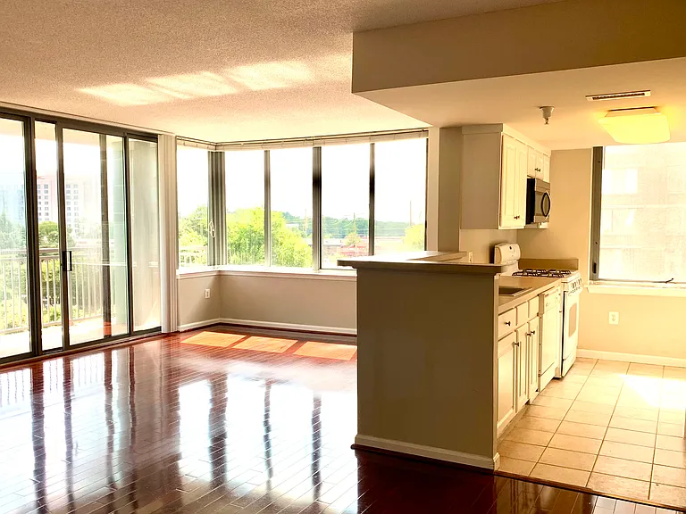11710 Old Georgetown Rd #401 — Photo 7