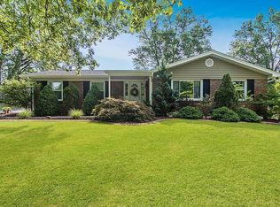 2504 Spring Valley Dr, Saint Peters, MO 63376