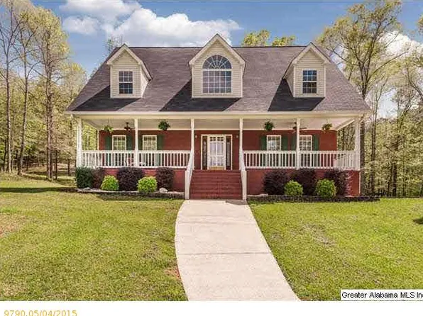 12137 Weeks Cir, Mc Calla, AL 35111