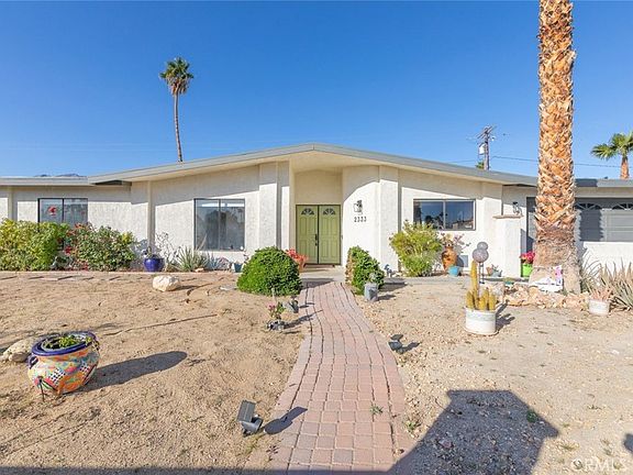 3rd image of 2333 N San Clemente Rd