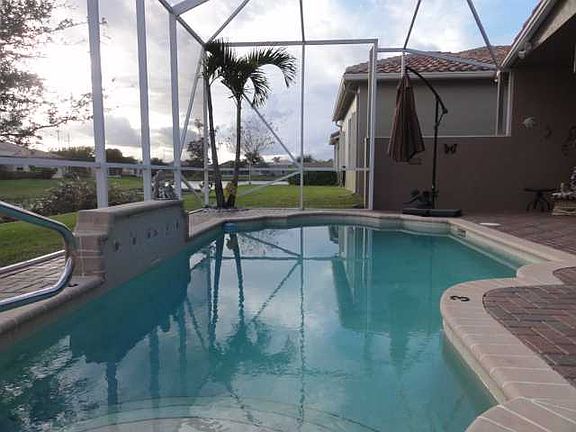 4th image of 6712 Catania Dr