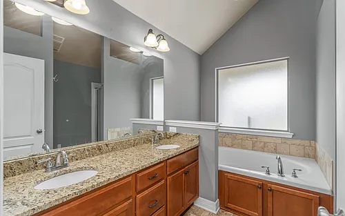 3826 Pickering Pass Dr Photo 1