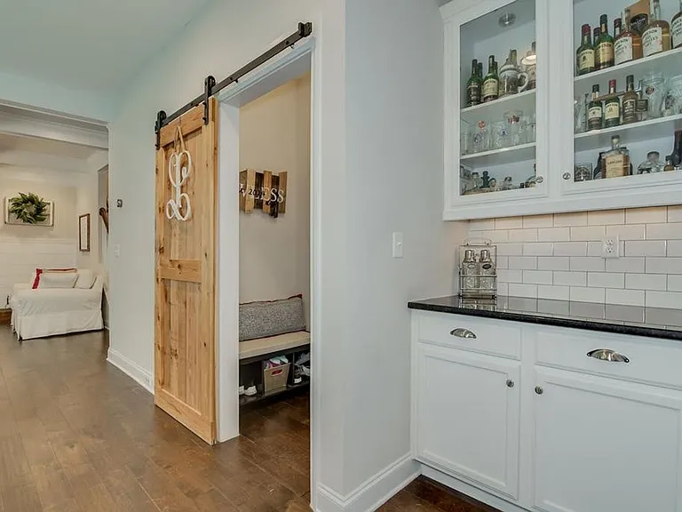 1554 Driftwood Ln — Photo 20