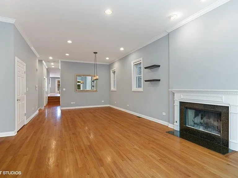 3633 N Wilton Ave #1 — Photo 4