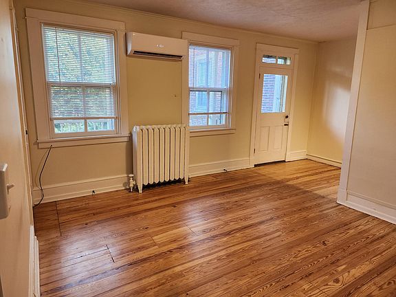 5th image of 711 E Orange St #97222eb48