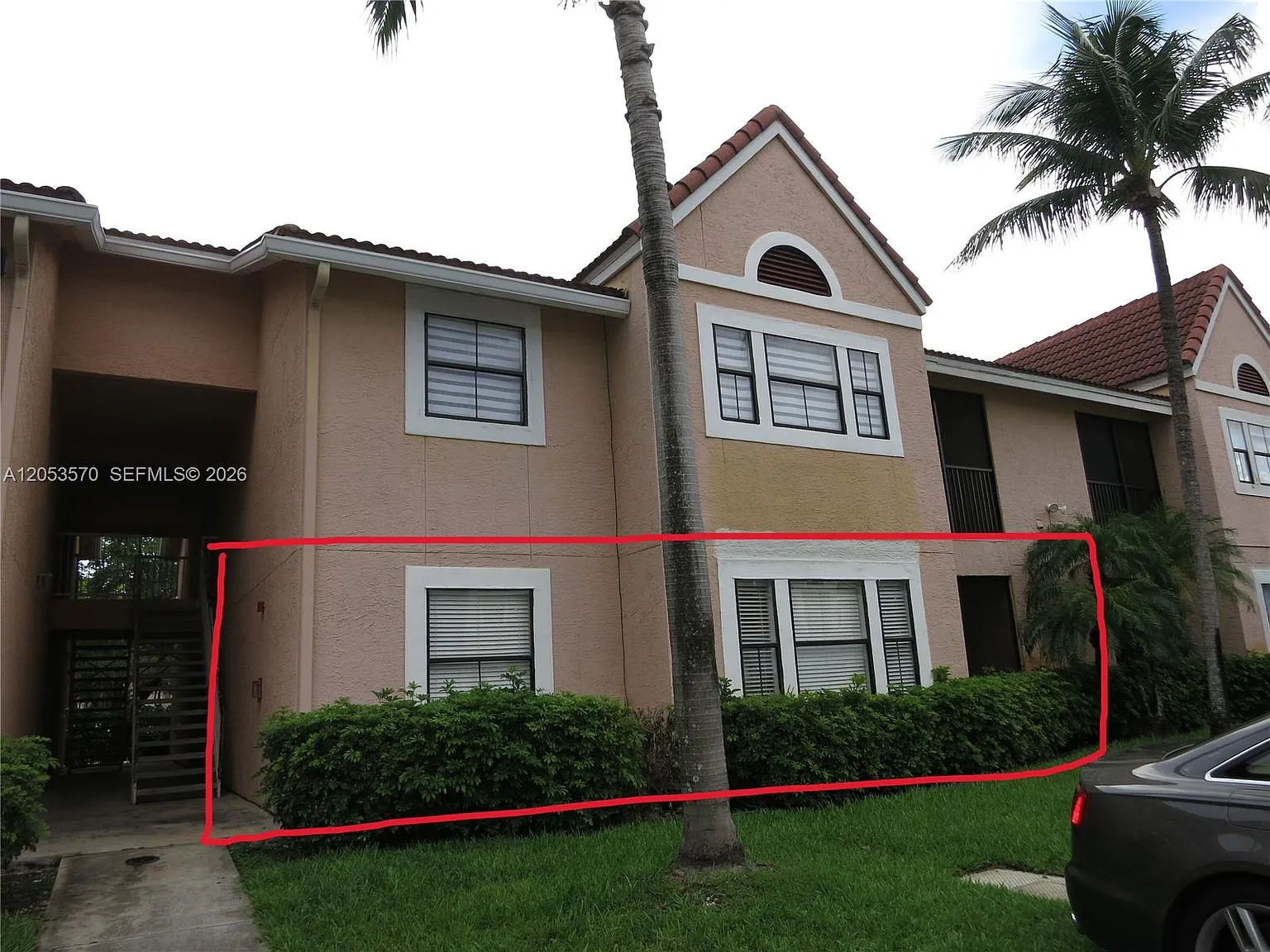 Biscayne Beach Club Condo — Photo 4