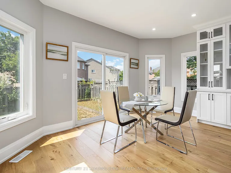 286 Fernforest Dr — Photo 22