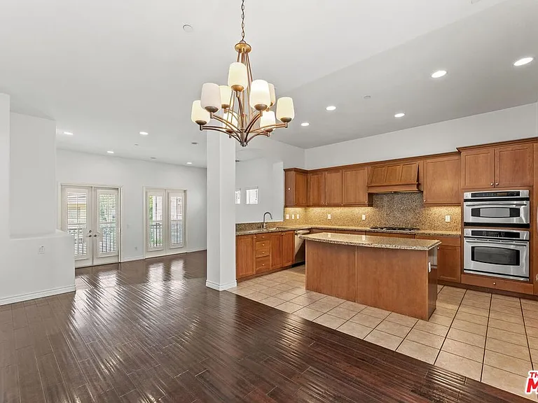 5738 Celedon Crk — Photo 13