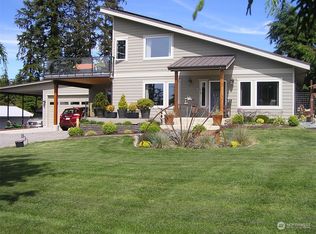 3531 Marine View Dr, Greenbank, WA 98253