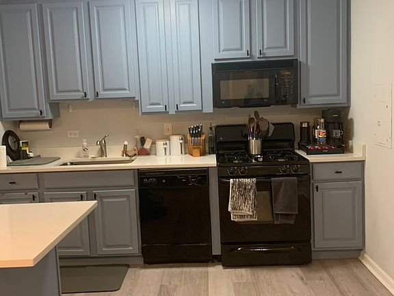 2nd image of 2415 N Kennicott Dr APT 1C