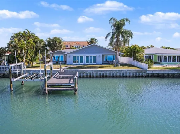 17362 Kennedy Dr, North Redington Beach, FL 33708