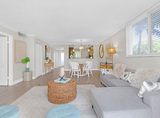 601 N Ocean Blvd APT 302, Boca Raton, FL 33432